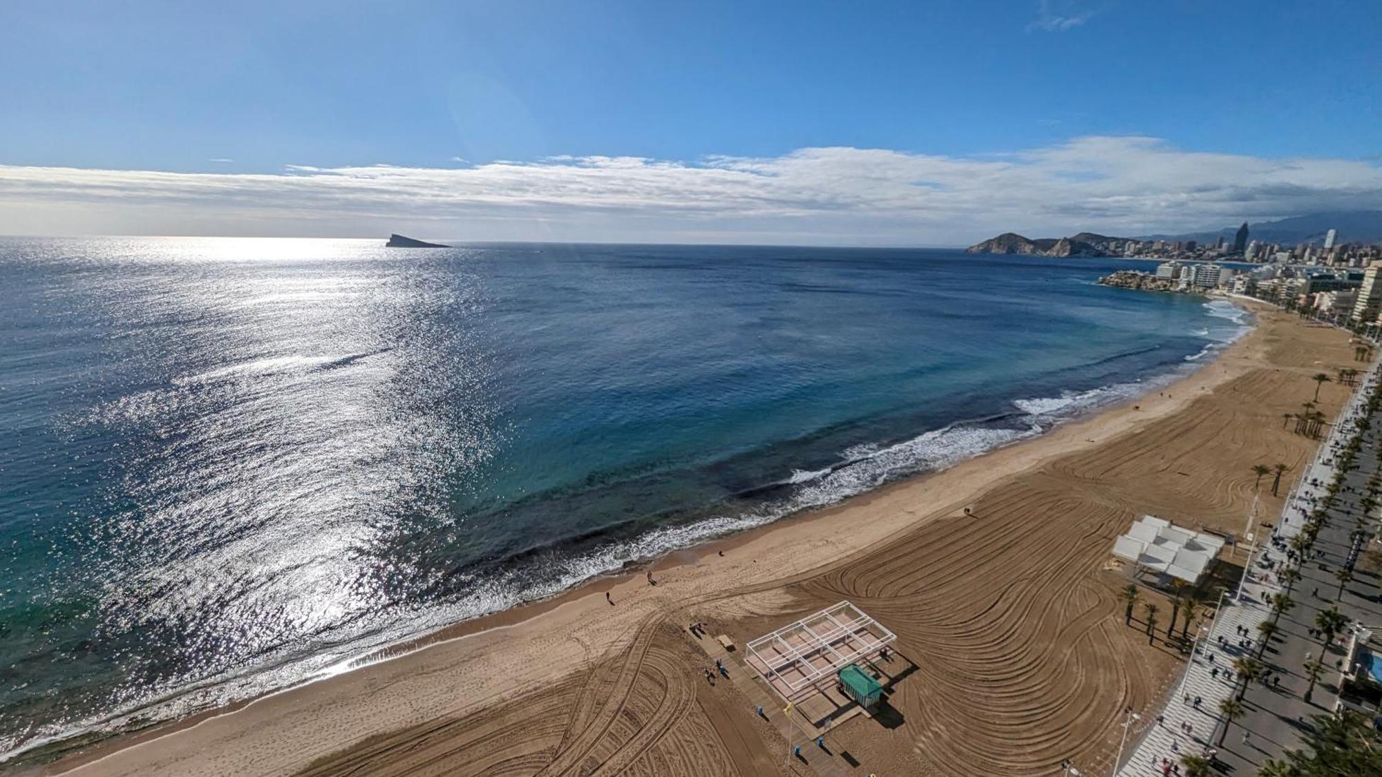 Las Arenas Sea Front Apartments Benidorm Exteriör bild